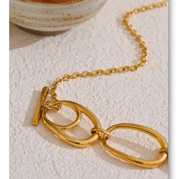 Modern Chunky Gold Plated Chain Necklace – 16.9” Stainless Steel - Picture 6 of 16